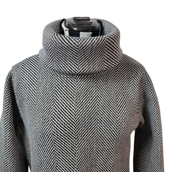 J. Crew Herringbone Fleece Lined Top - Picture 6 of 13